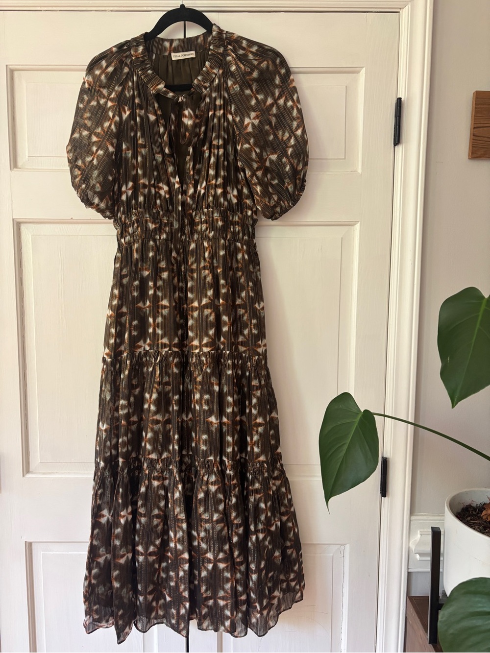 Ulla Johnson Tunis Midi Dress 100% Silk Olive Prism Metallic Puff Sleeve Size 4 - Picture 6 of 16